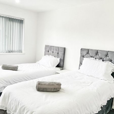 Rusholme Apartment - Sleeps 4 Manchester Exterior foto