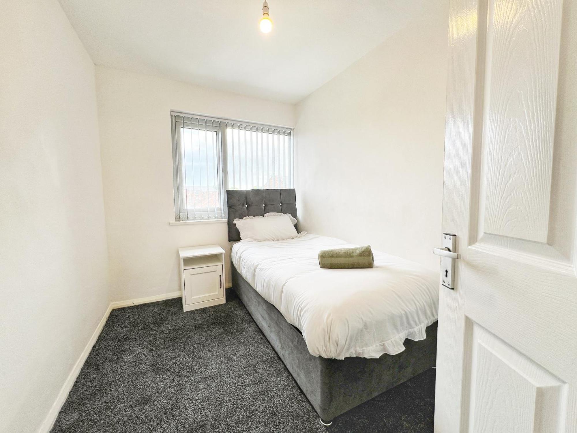 Rusholme Apartment - Sleeps 4 Manchester Exterior foto